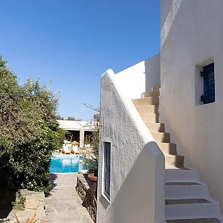 Ξενοδοχείο με διαμερίσματα Petit Andromeda Mykonos I